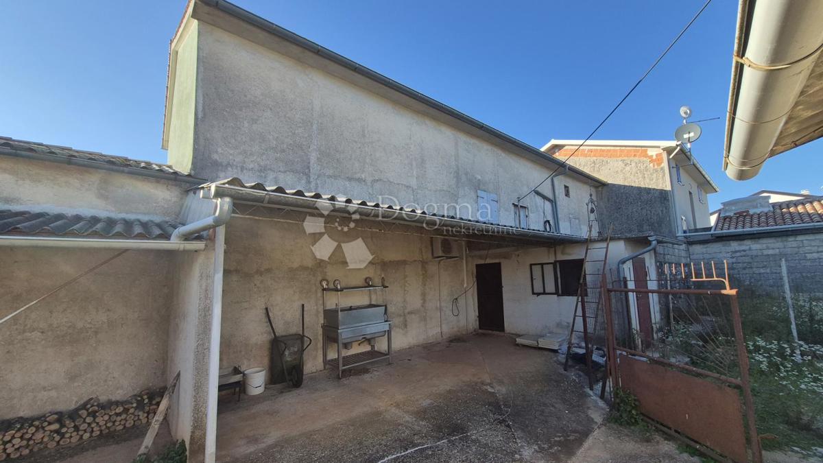 Družinsko posestvo v bližini Žminja