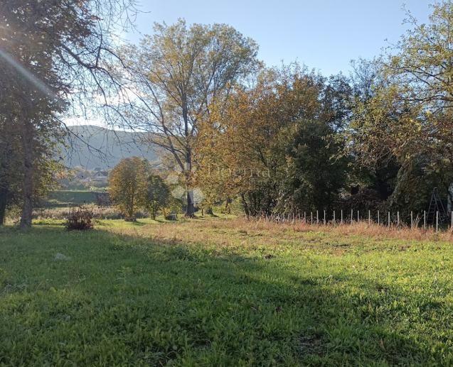 Zazidljivo zemljišče Ogulin, 1.228m2