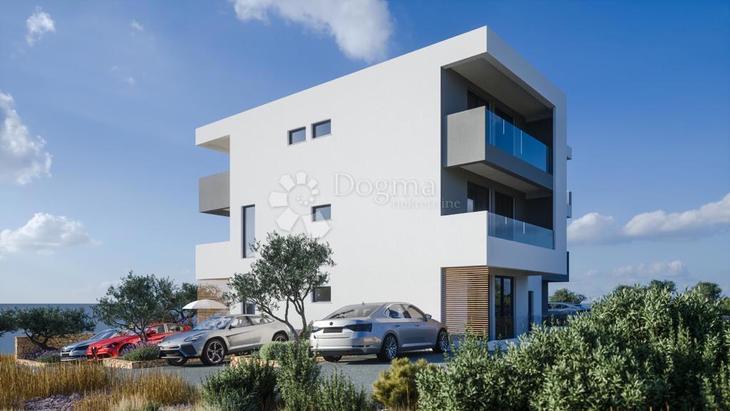 Stanovanje Okrug Gornji, Okrug, 66,09m2