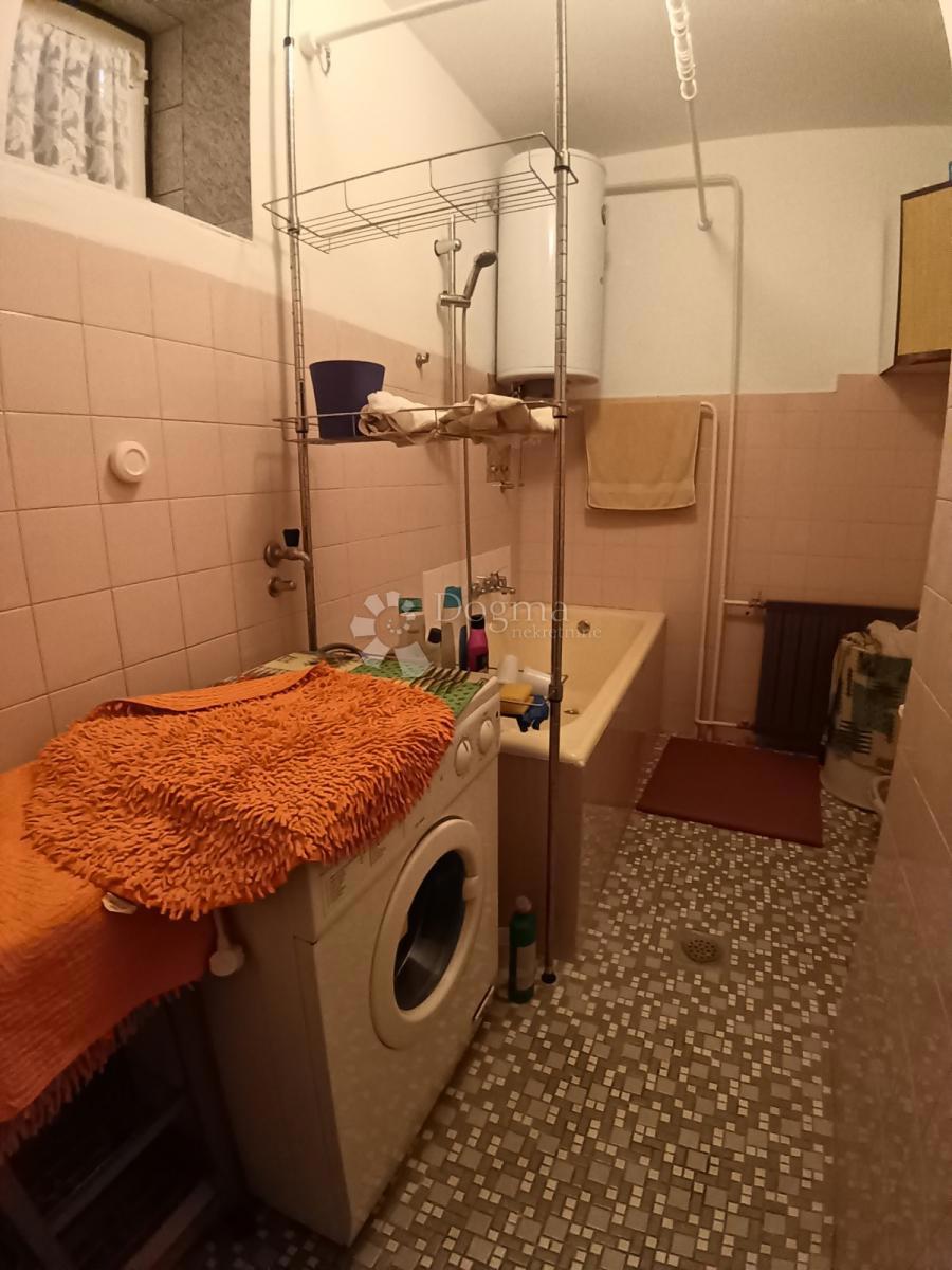 Hiša Beli Manastir, 191,47m2