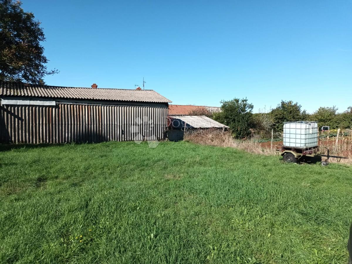 Zazidljivo zemljišče Sveti Ivan, Oprtalj, 453m2