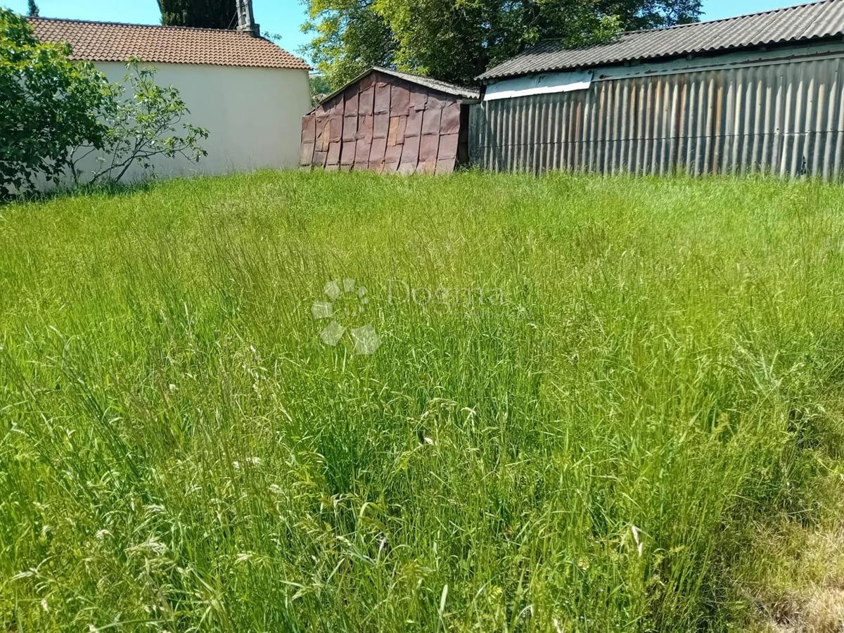 Zazidljivo zemljišče Sveti Ivan, Oprtalj, 453m2