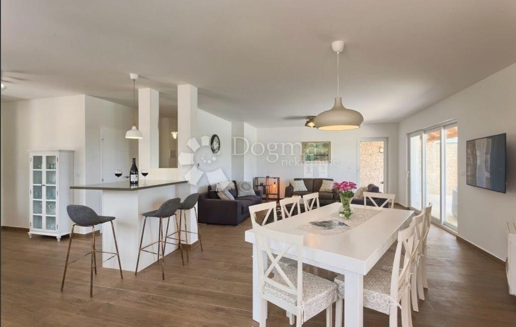 Hiša Frata, Poreč, 292m2