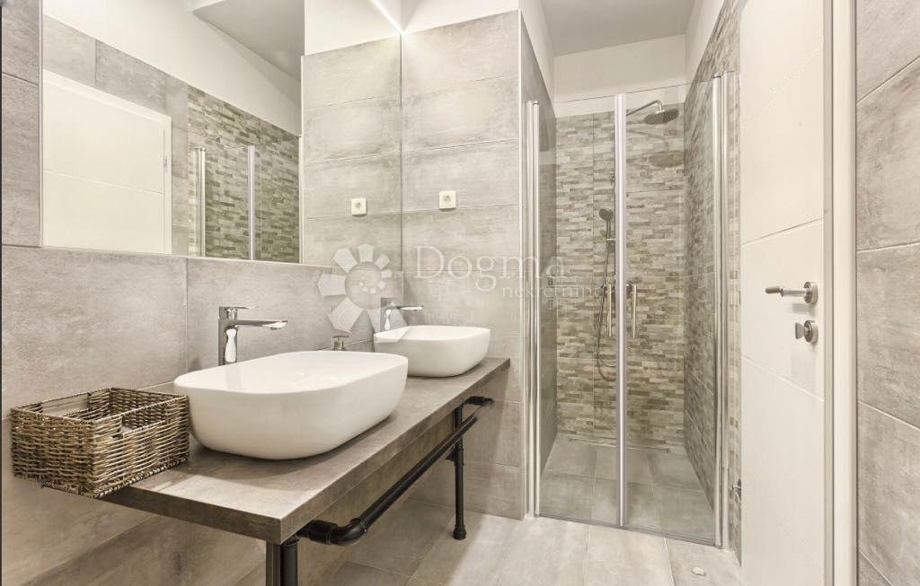 Hiša Frata, Poreč, 292m2