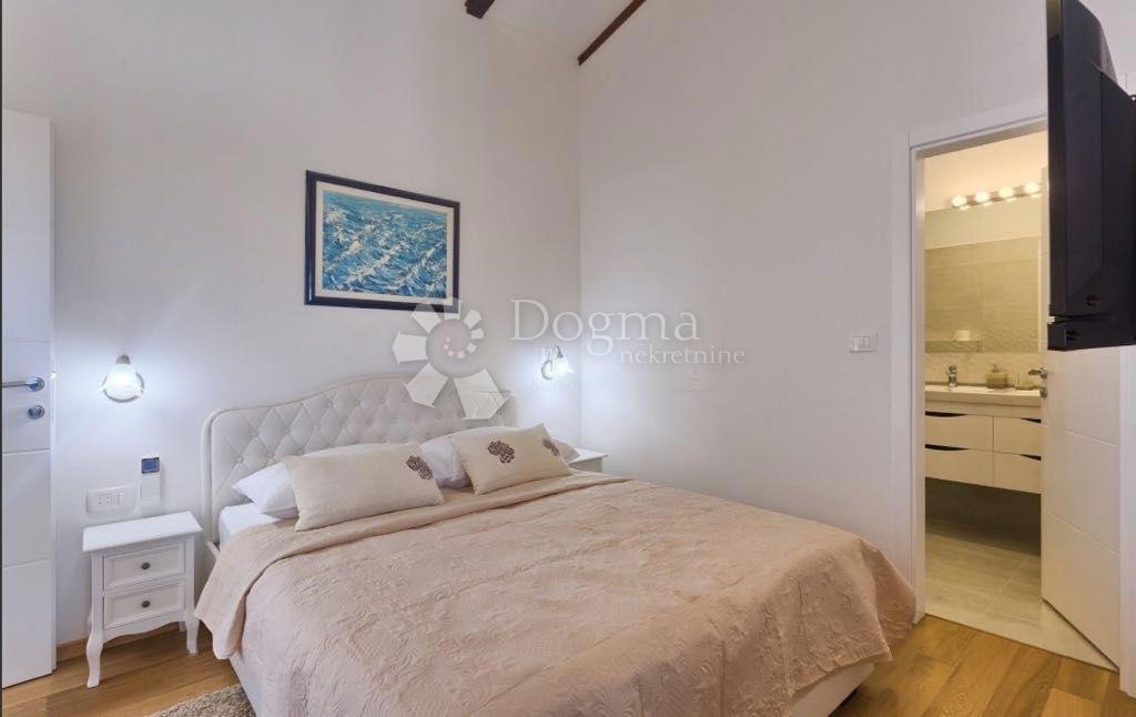 Hiša Frata, Poreč, 292m2