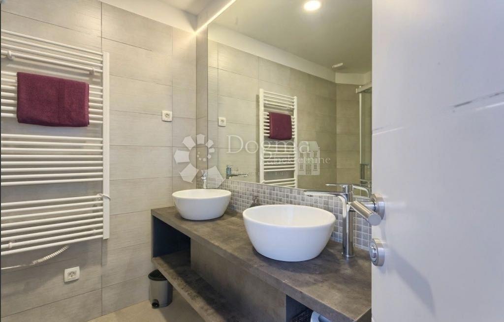 Hiša Frata, Poreč, 292m2