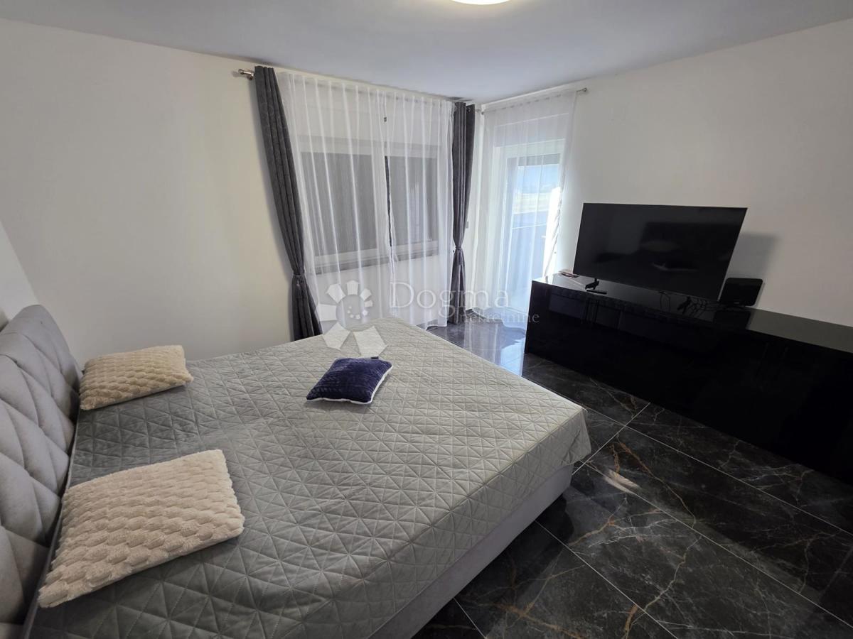 Hiša Babinec, Cestica, 150m2