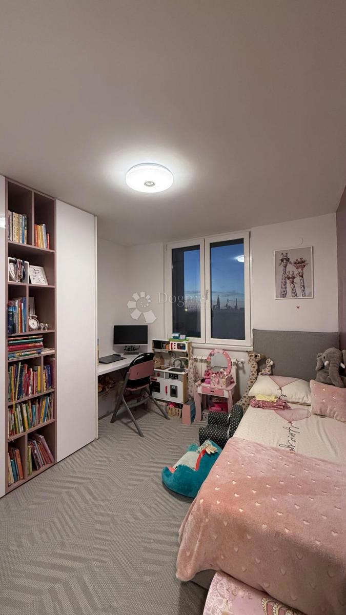 MODERNO RENOVIRANO STANOVANJE 5 MINUT OD MORJA!