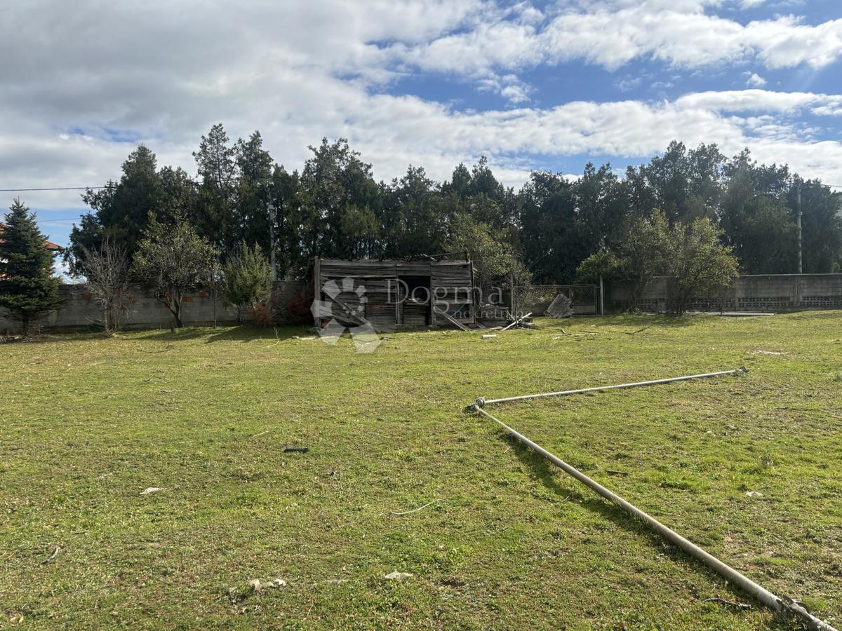 Zazidljivo zemljišče Žitnjak, Peščenica - Žitnjak, 3.557m2