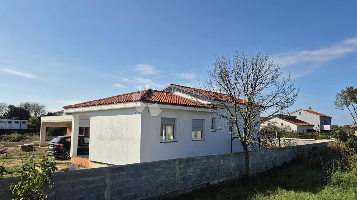 Hiša Monteserpo - Komunal, Pula, 81m2