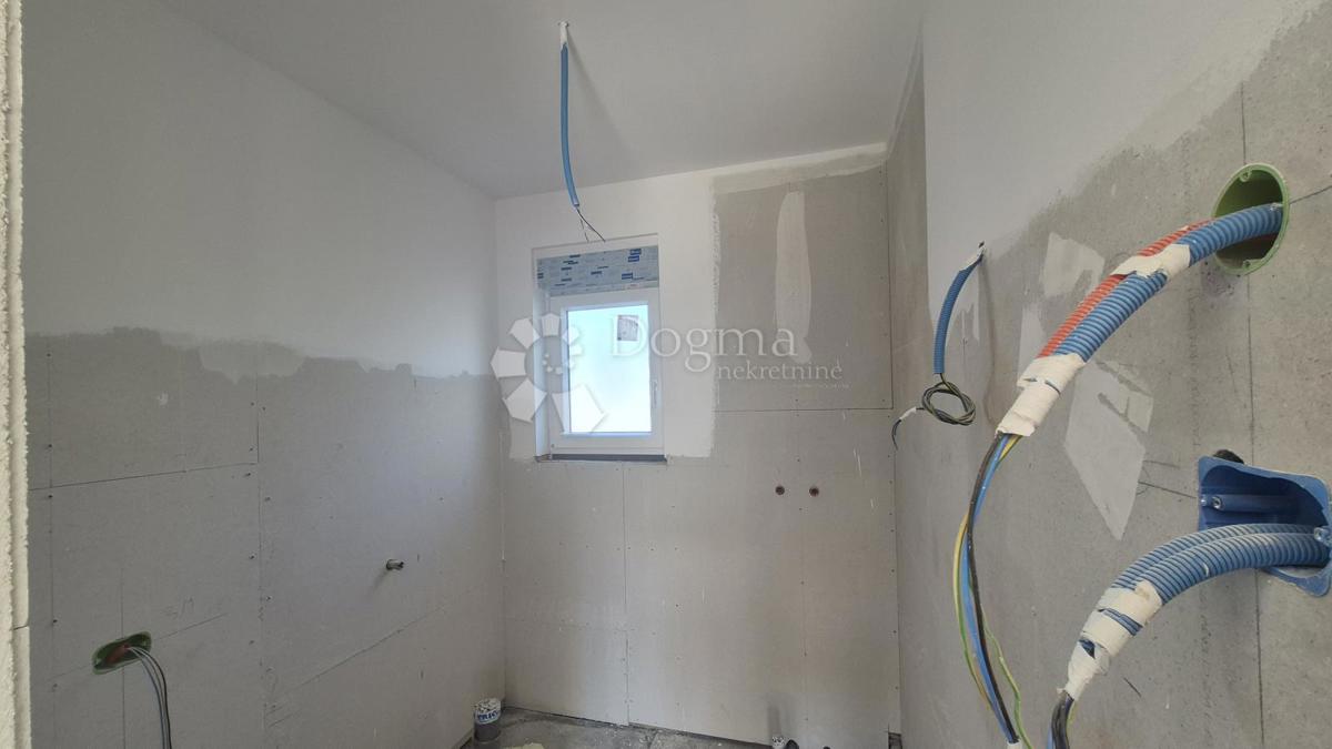 Hiša Monteserpo - Komunal, Pula, 81m2