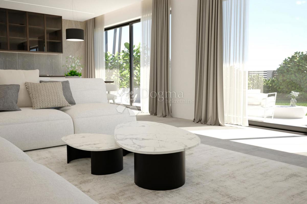 LUKSUZNO STANOVANJE NAJVIŠJIH STANDARDOV - ROVINJ, CENTER