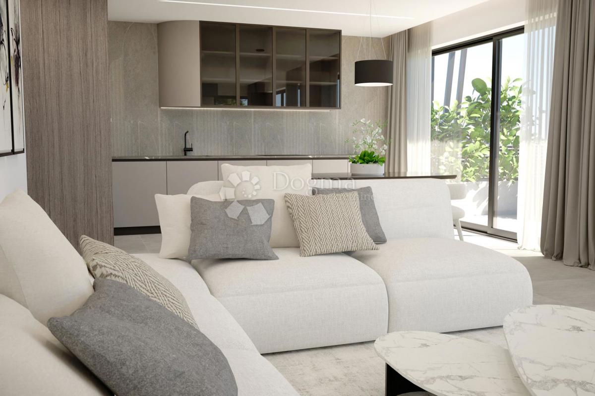 LUKSUZNO STANOVANJE NAJVIŠJIH STANDARDOV - ROVINJ, CENTER