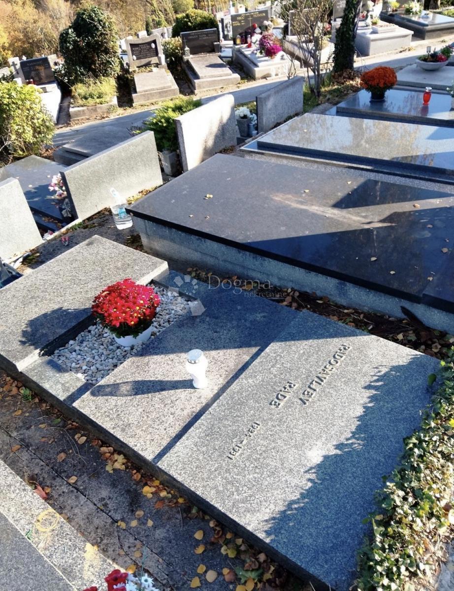 Grobnica Mirogoj, Gornji Grad - Medveščak, 2,07m2