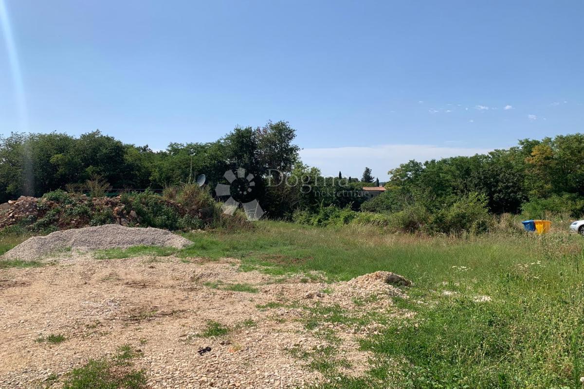 Zemljišče Vidulini, Žminj, 930m2