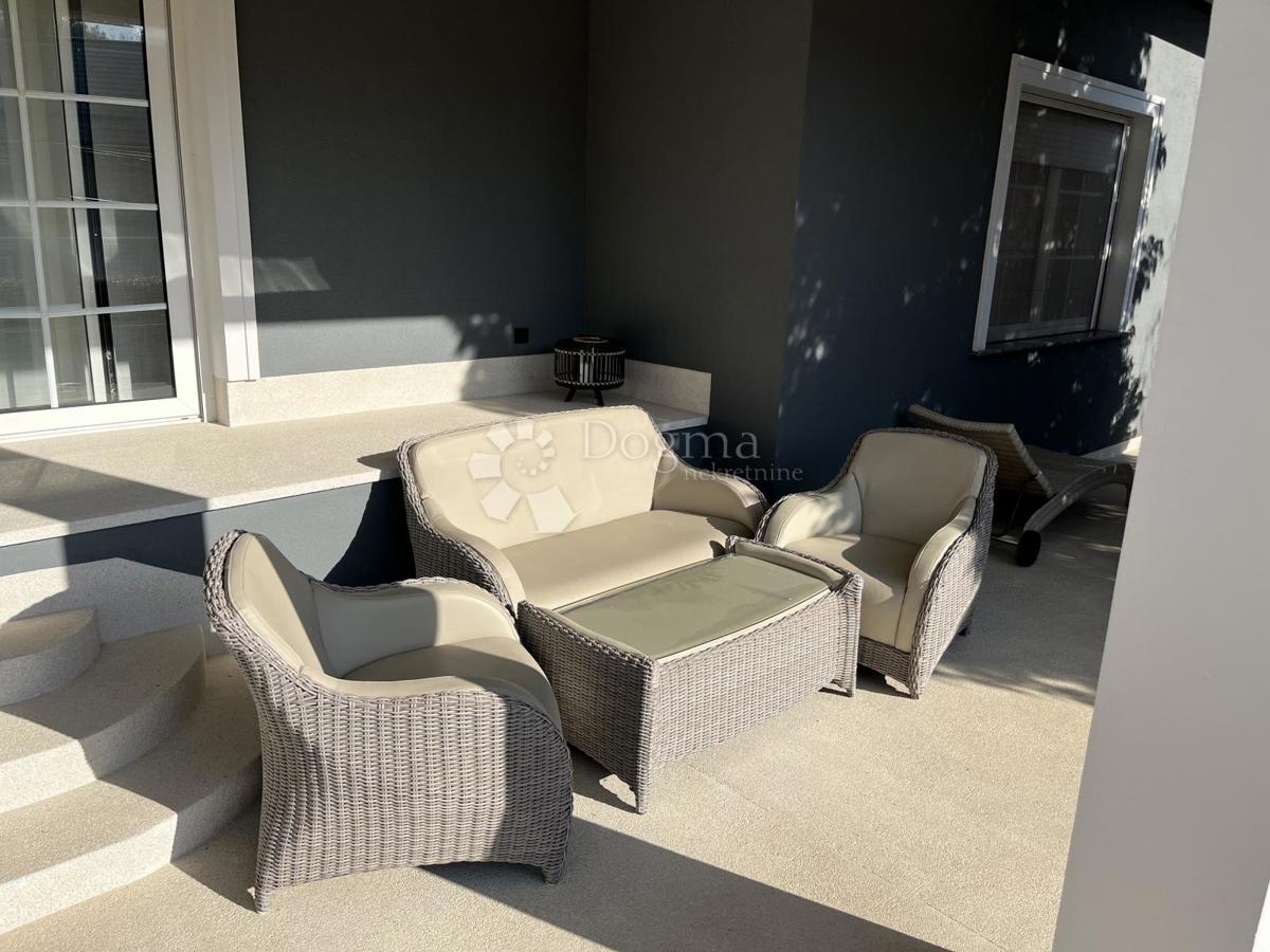 Hiša Markuševec, Podsljeme, 303,51m2