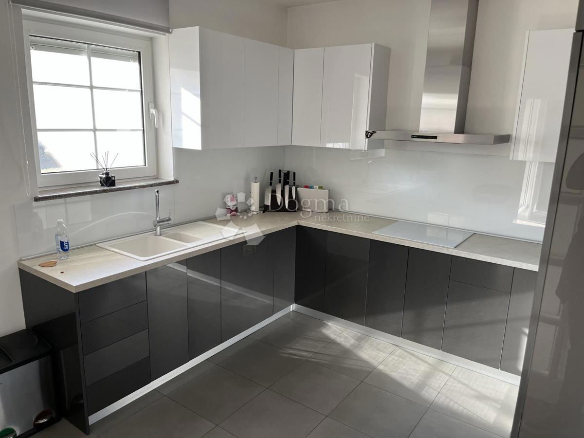 Hiša Markuševec, Podsljeme, 303,51m2