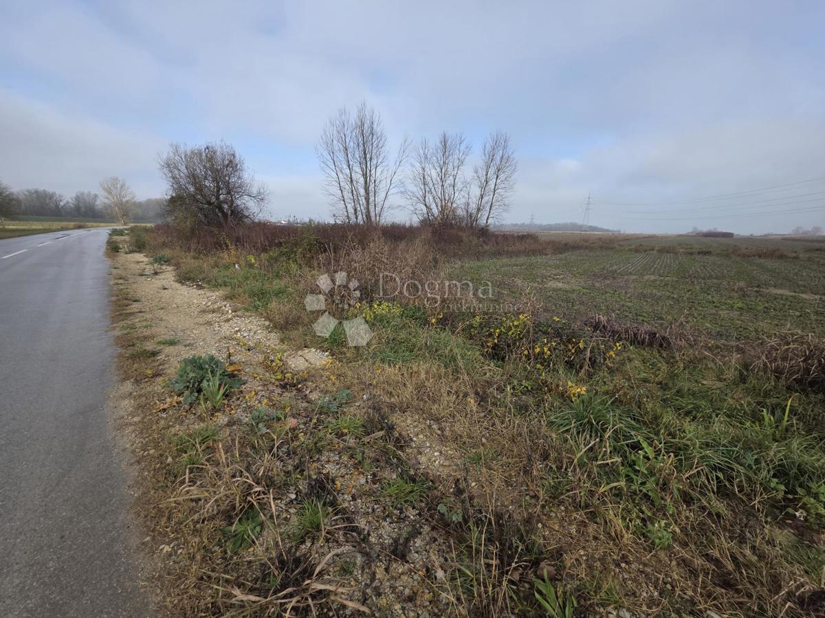 Kmetijsko zemljišče Oborovo, Rugvica, 5.206m2