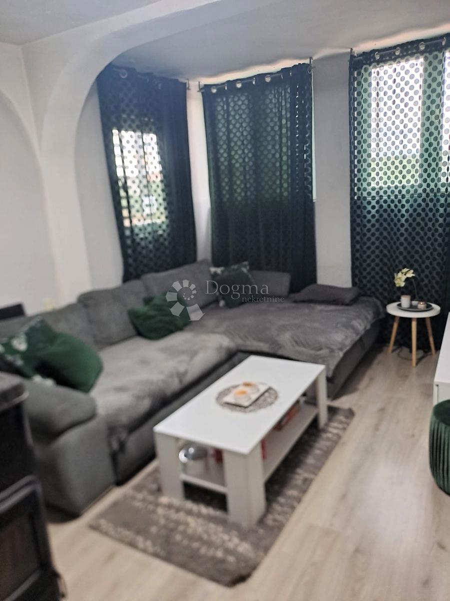 Hiša Vrsi - vaša najboljša življenjska naložba