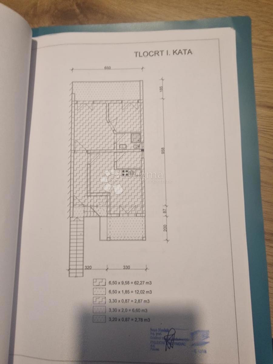 Hiša Vrsi - vaša najboljša življenjska naložba