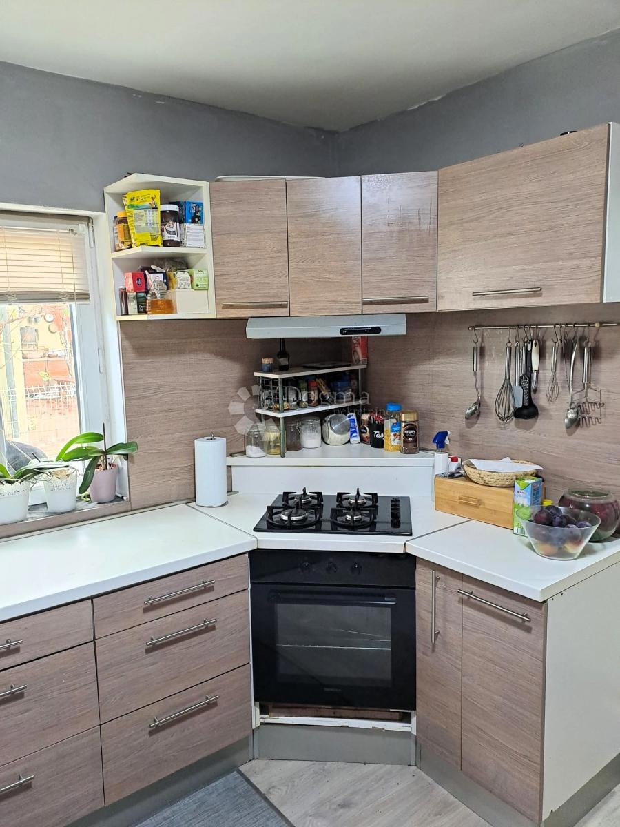 Hiša Vrsi - vaša najboljša življenjska naložba