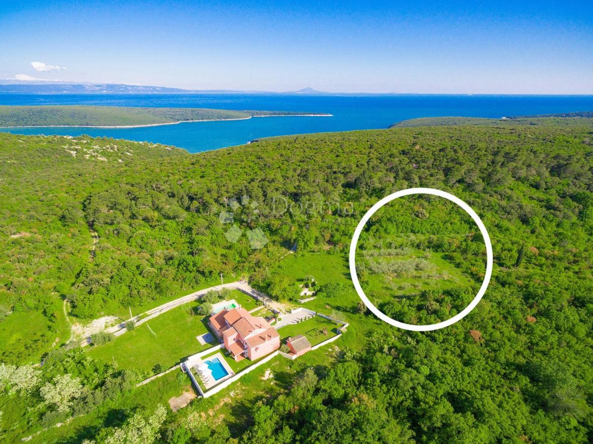 Zazidljivo zemljišče Rakalj, Marčana, 2.422m2