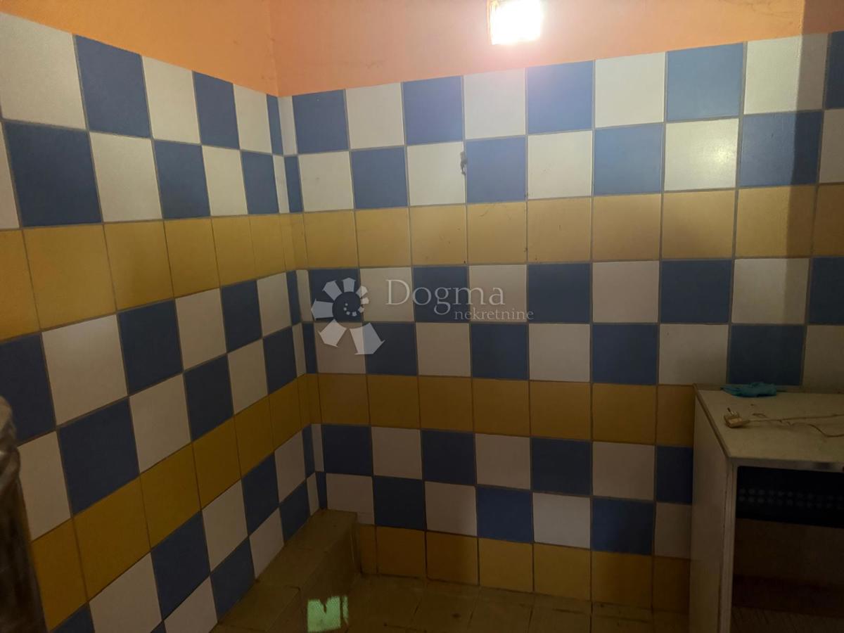 Zazidljivo zemljišče Radovan, Ivanec, 877m2