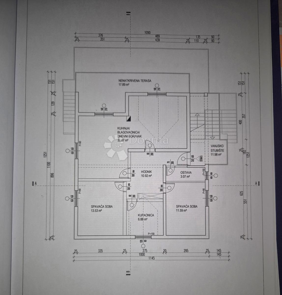 Hiša Okrug Gornji, Okrug, 352,86m2