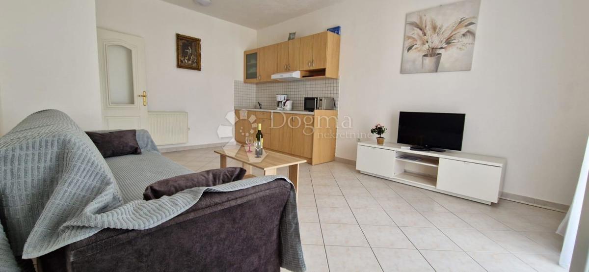 Hiša Okrug Gornji, Okrug, 352,86m2