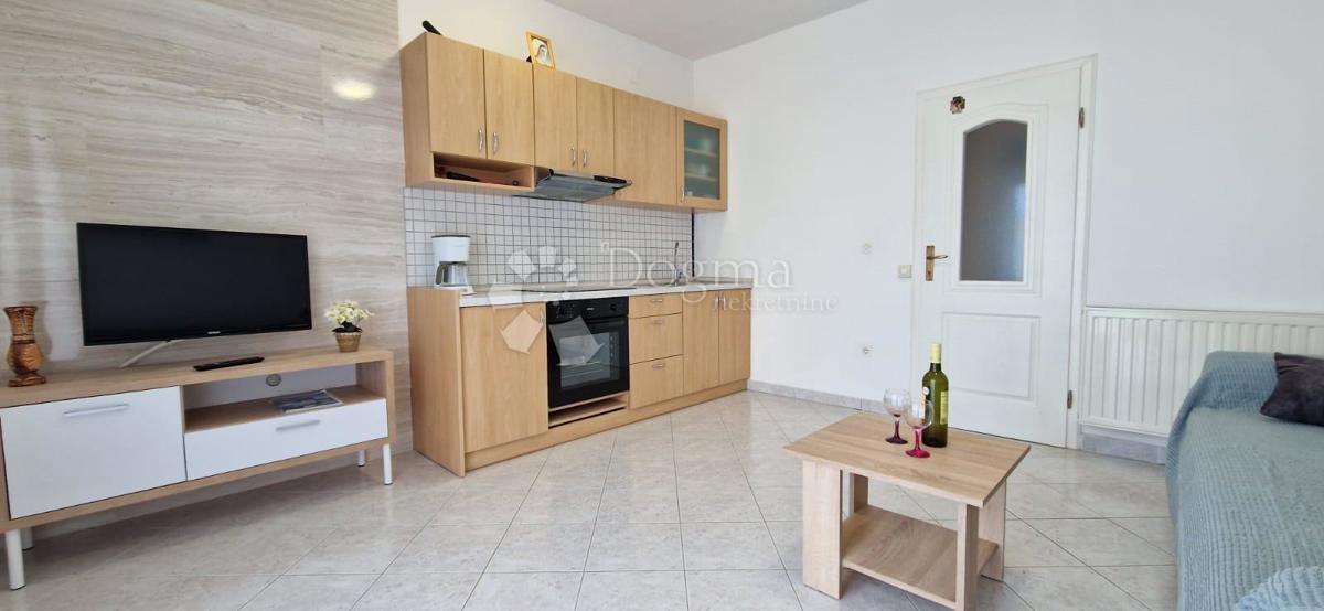 Hiša Okrug Gornji, Okrug, 352,86m2