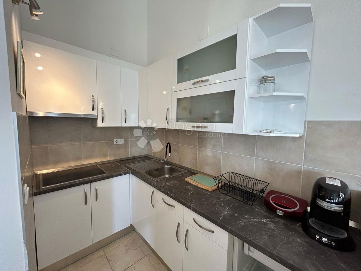 Stanovanje Rogoznica, 66,69m2