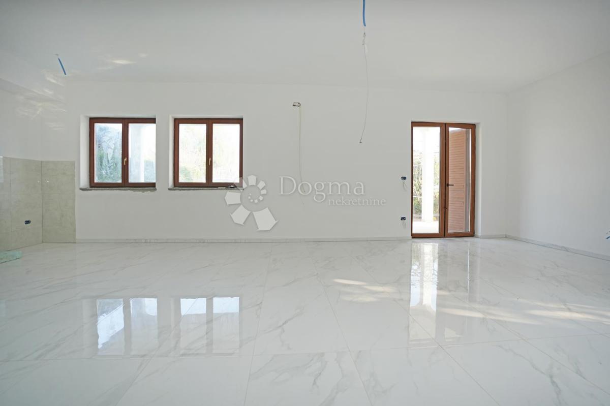 Stanovanje Poreč, 88m2