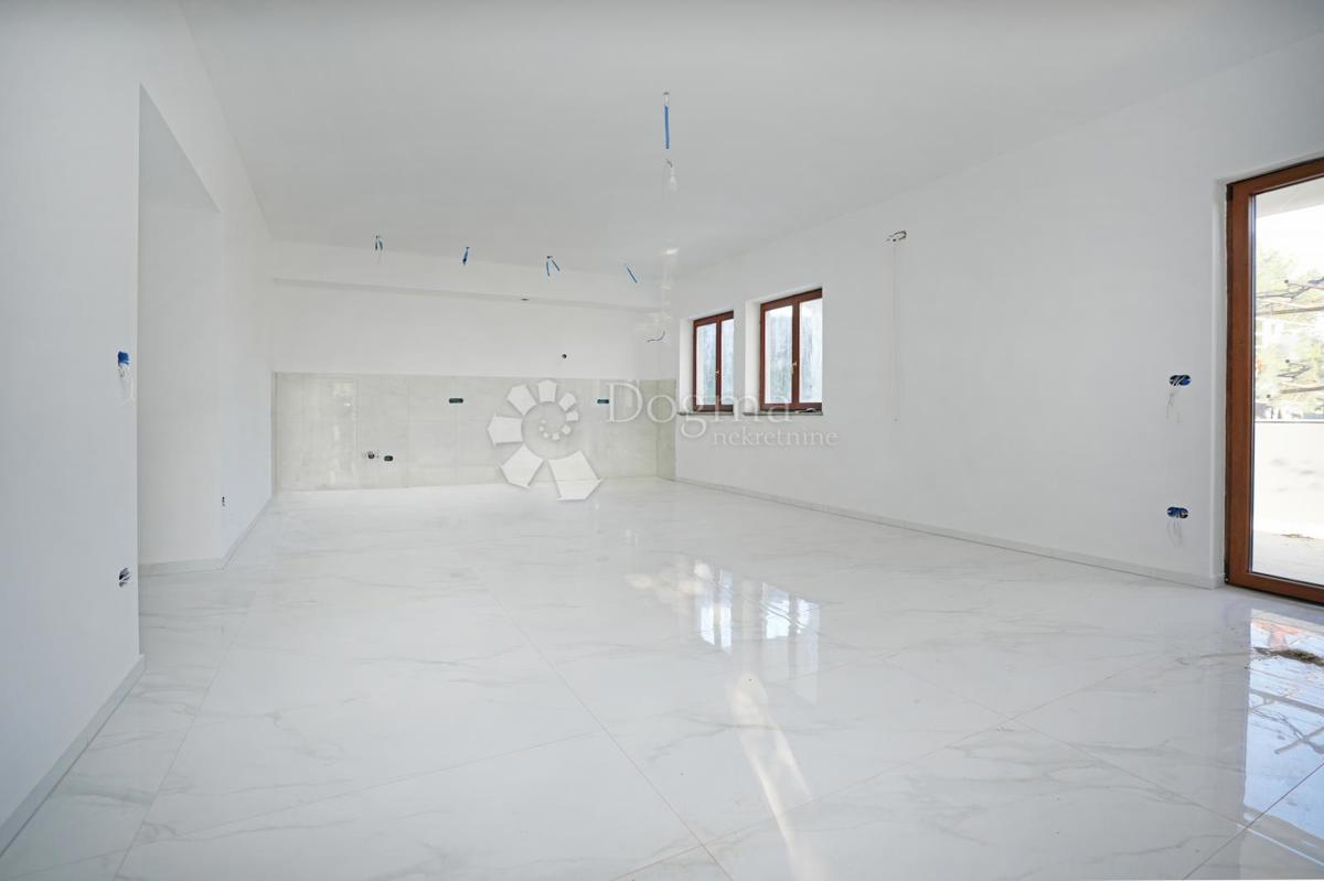 Stanovanje Poreč, 88m2