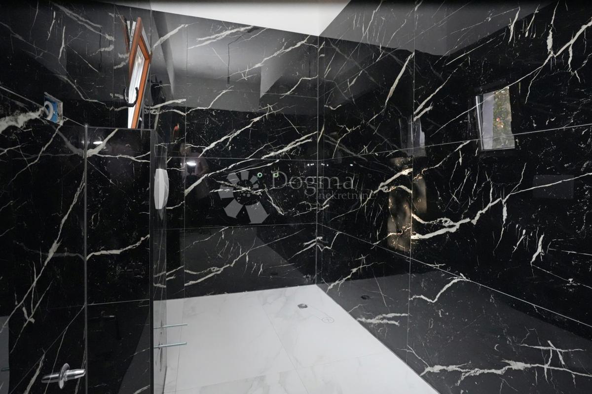 Stanovanje Poreč, 88m2