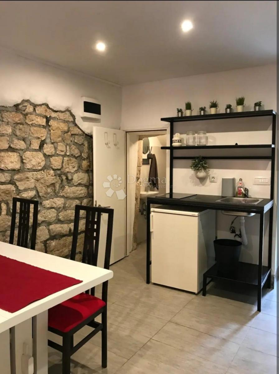 Hiša Palit, Rab, 90m2