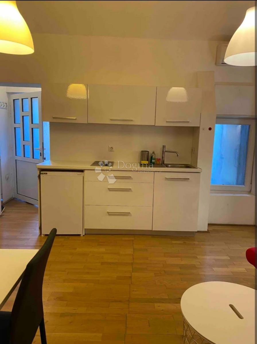 Hiša Palit, Rab, 90m2