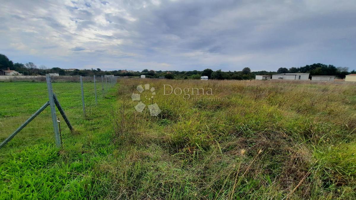 Kmetijsko zemljišče Jadreški, Ližnjan, 500m2