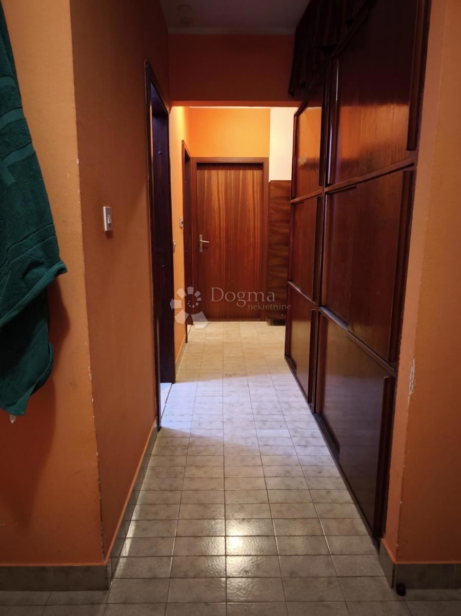 Stanovanje Stari Pazin, Pazin, 80,38m2