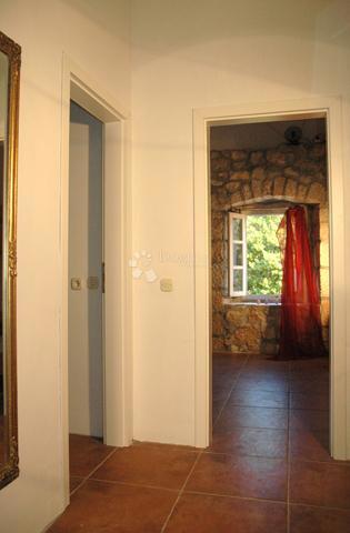 Hiša Mali Iž, Zadar - Okolica, 400m2