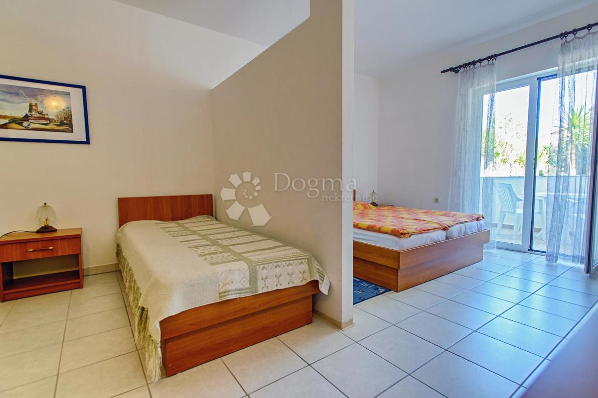 Hotel Posedarje, 1.100m2