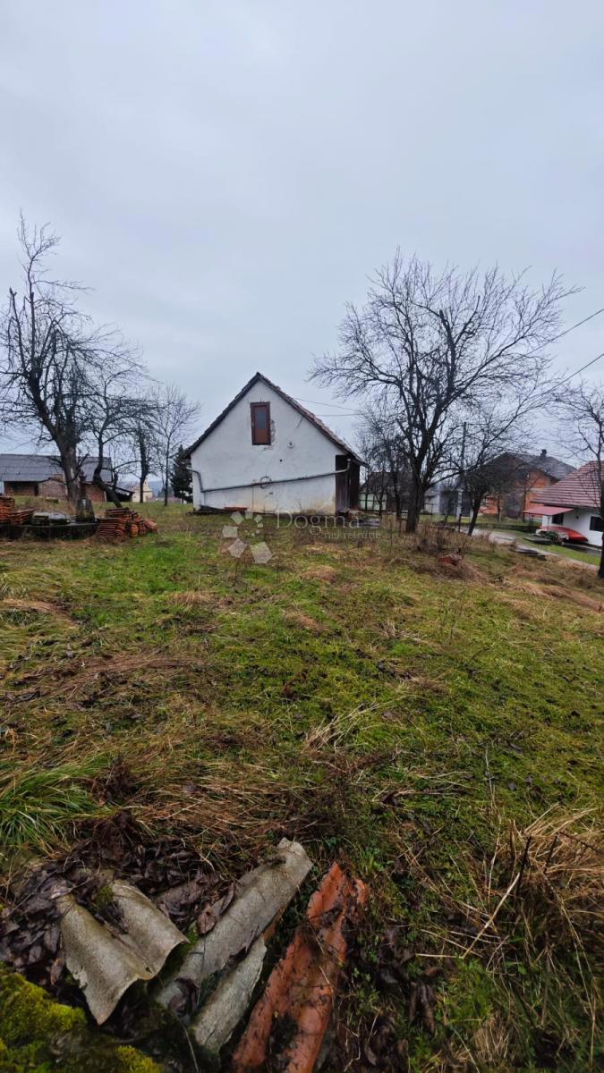 Zazidljivo zemljišče Generalski Stol, 939m2