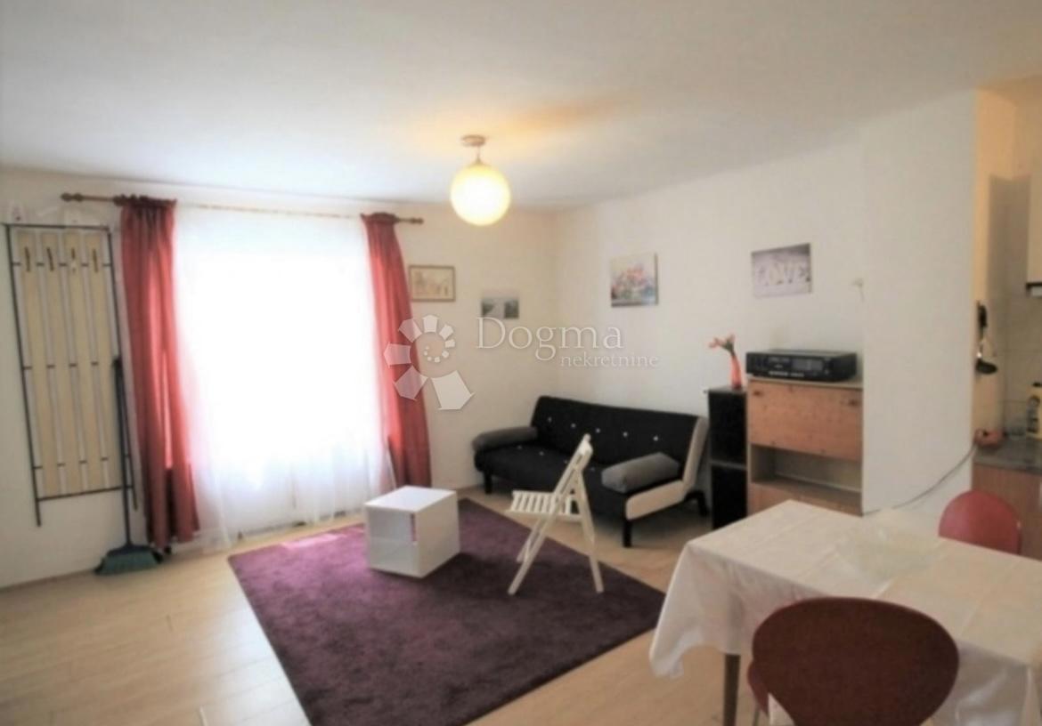 Stanovanje Trešnjevka, Trešnjevka - Sjever, 26m2