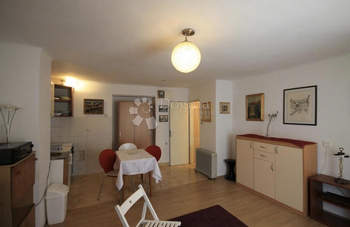 Stanovanje Trešnjevka, Trešnjevka - Sjever, 26m2