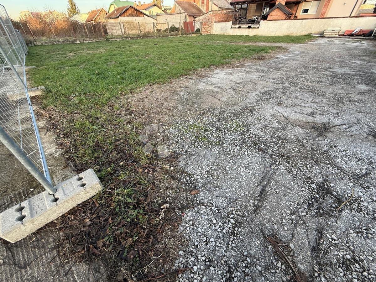 Zazidljivo zemljišče Centar, Varaždin, 1.245m2