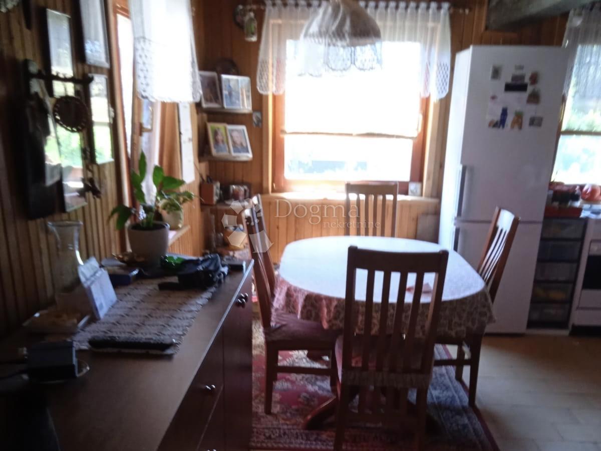 Hiša Gladovec Pokupski, Pokupsko, 65m2