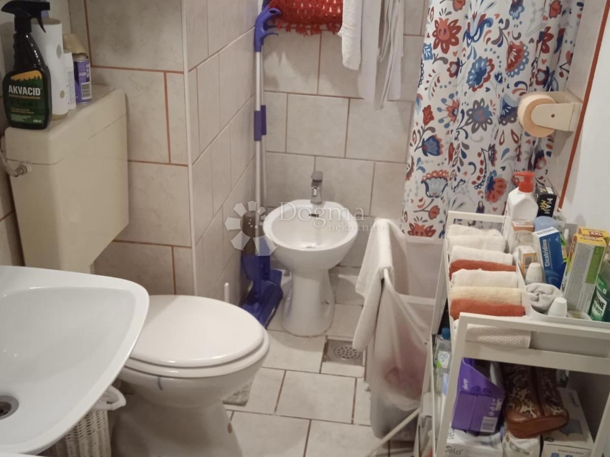 Hiša Gladovec Pokupski, Pokupsko, 65m2