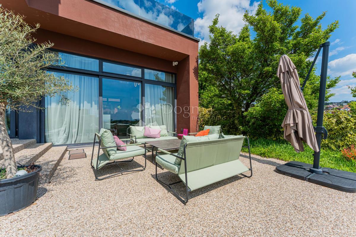 Hiša Šestine, Podsljeme, 400m2