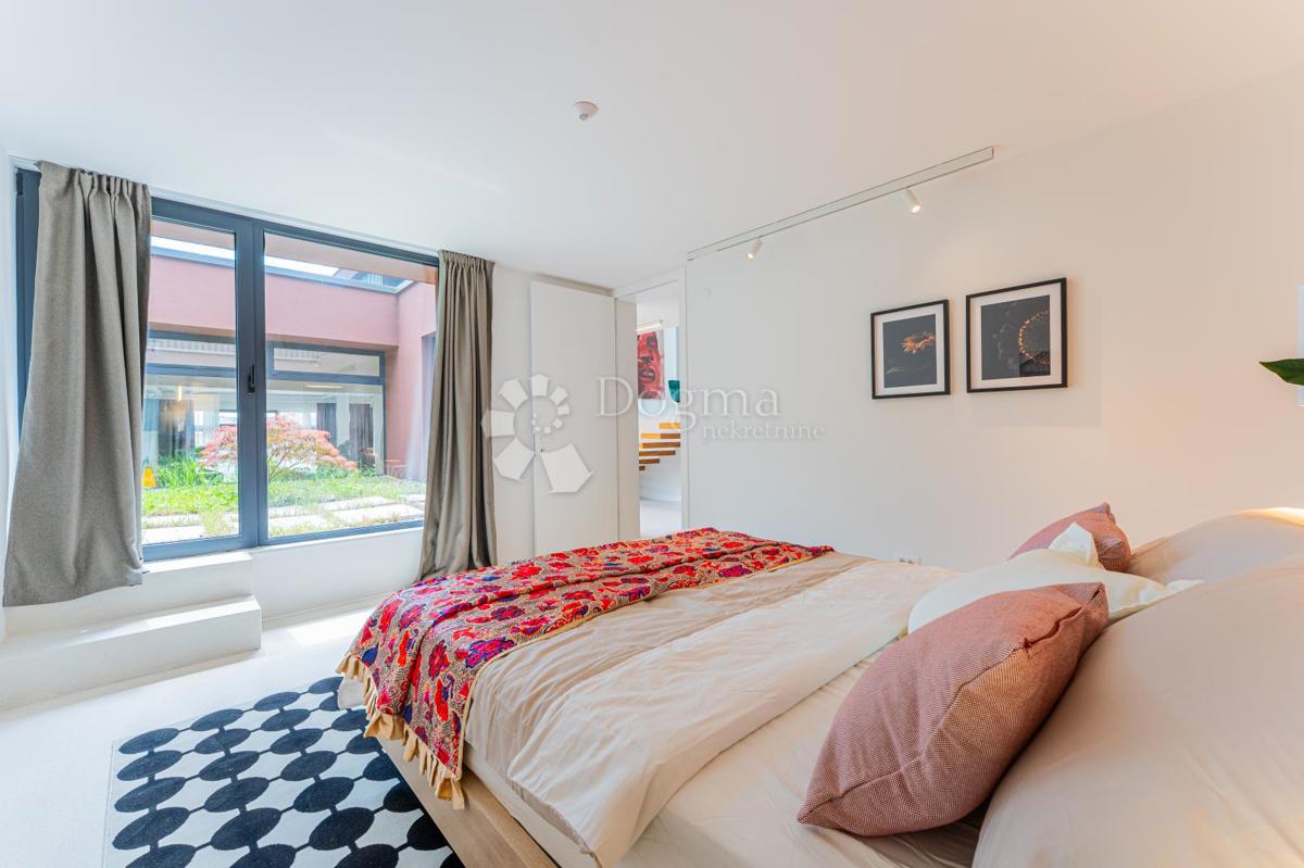 Hiša Šestine, Podsljeme, 400m2