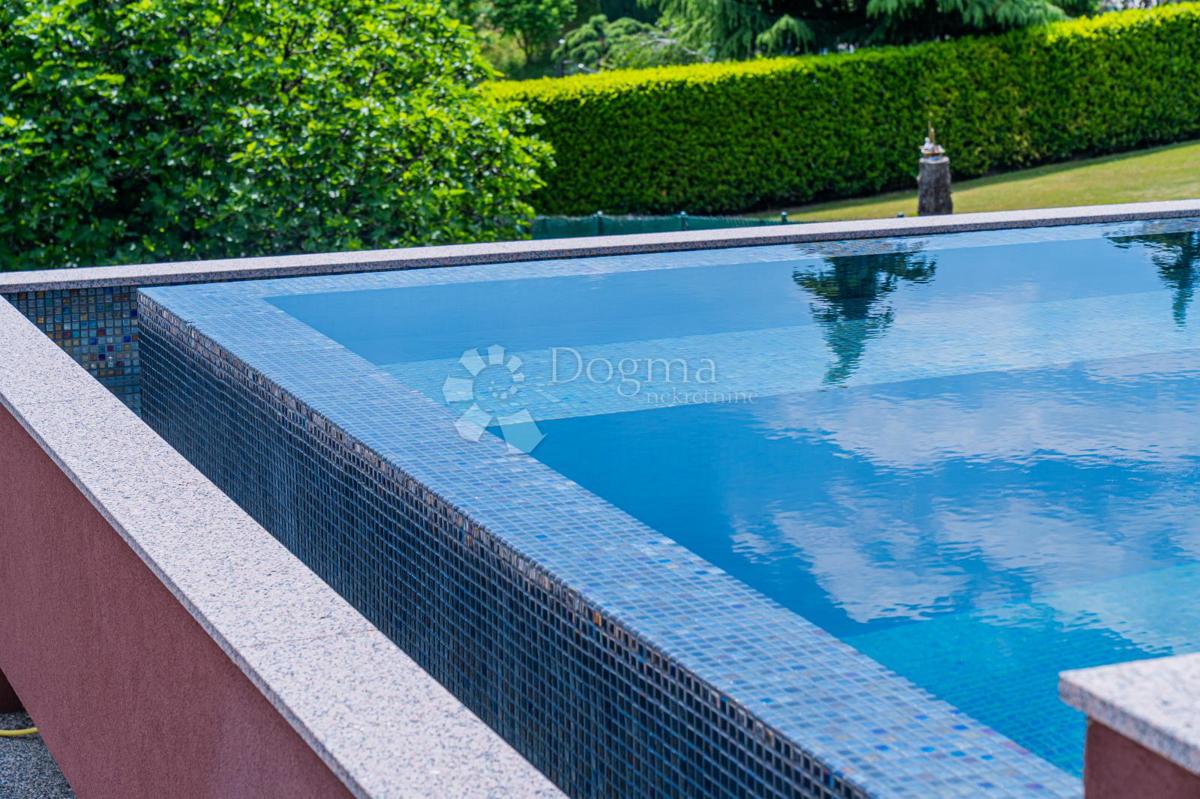 Hiša Šestine, Podsljeme, 400m2