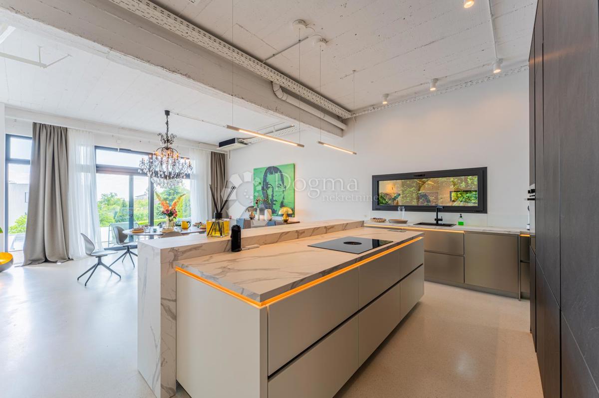 Hiša Šestine, Podsljeme, 400m2